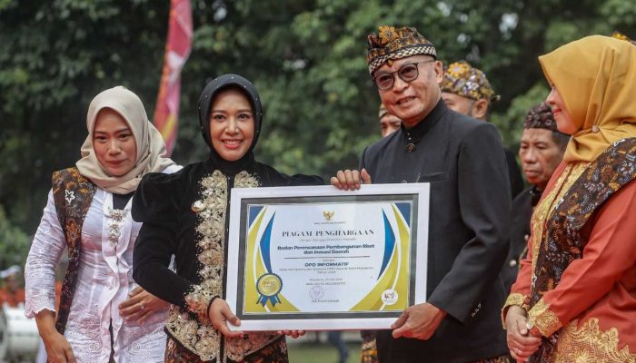 Ning Ita Apresiasi Pemenang Ppid Award Kota Mojokerto Tahun 2025: Kita Wujudkan Budaya Kerja Yang Transparan Dan Akuntabel