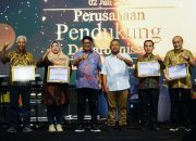 Pemkab Gresik Kukuhkan Komitmen Lingkungan Lewat Nawakarsa Award Pesona Gresik 2025