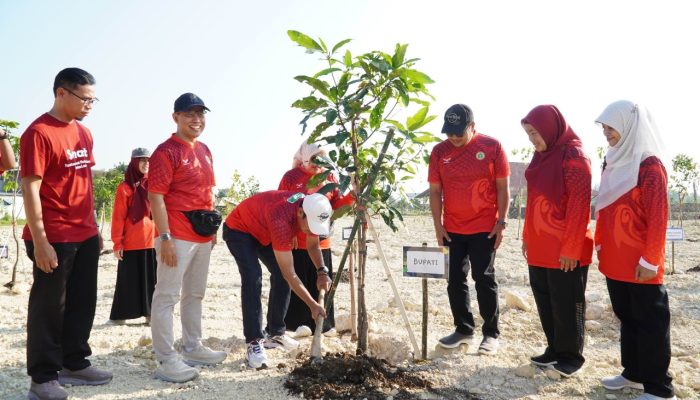Sambut HUT PPNI 51 Pohon Ditanam
