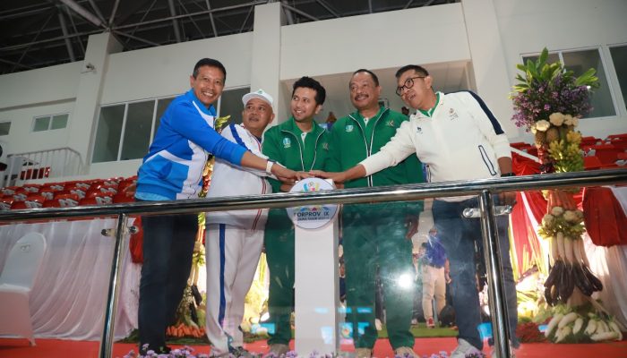 Closing Ceremony Porprov Jawa Timur IX Tahun 2025 Berlangsung Semarak di Stadion Kanjuruhan