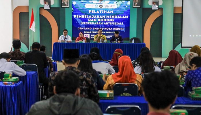 Sambut Tahun Ajaran Baru, Pemkot Kediri Akan Masukkan Mapel Koding untuk Siswa Jenjang SMP