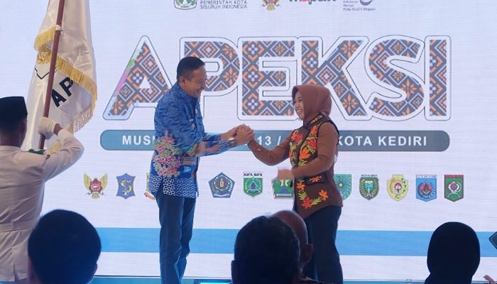 Walikota Malang Ditunjuk Menjadi Ketua Komwil IV Apeksi Periode 2025-2028