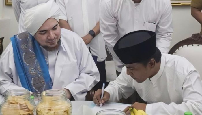 Bangkalan Mantapkan Identitas Kota Dzikir dan Sholawat: Setiap Kegiatan Dinas Wajib Diawali Sholawat dan Doa