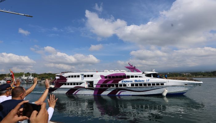 Langsung Menuju Pusat Kota, Kapal Cepat Banyuwangi-Denpasar Mulai Beroperasi