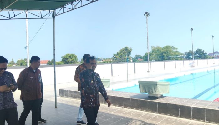Bupati Bangkalan Tinjau Kesiapan TRK Jelang Lomba Renang Bupati Cup se-Indonesia