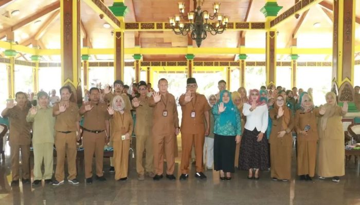DKBP3A Bangkalan Kukuhkan Pengurus Baru Forum Anak, Dorong Generasi Unggul Menuju Indonesia Emas 2045