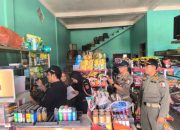 Tim Satgas Gabungan Lakukan Operasi Gempur Rokok llegal