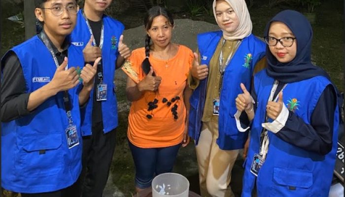 Mahasiswa KKN PSDKU UB Kediri Terapkan Teknologi Tepat Guna untuk Mengolah Limbah Budidaya Ikan Lele dalam Ember Menggunakan Daphnia Magna