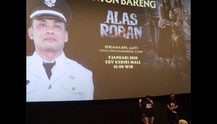 Unlimited Productions Ajak Ratusan Warga Balongjeruk Kediri Nobar Eksklusif “Alas Roban” Sebelum Tayang Nasional