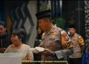 Hangatnya Ramadan di Pare: Ratusan Warga dan Kapolres Kediri Berbaur Nikmati Sahur Gratis