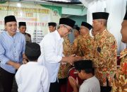 Wakil Walikota Kediri Serahkan Bingkisan Idulfitri bagi 405 Anak Yatim dan Lansia