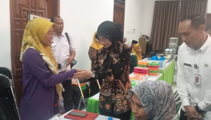 Wujudkan Integrasi Layanan, Mbak Wali Resmikan Posyandu 6 SPM di Pondok Wali Barokah