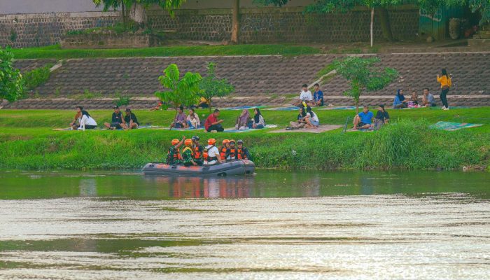 Pemkot Kediri Siagakan Personel di Sungai Brantas, Warga Diimbau Utamakan Keselamatan Saat “Pladu”