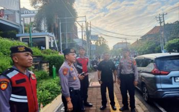Kapolsek Dentim Pimpin Langsung Pengamanan Ibadah Kenaikan Yesus Kristus di Tiga Gereja Besar