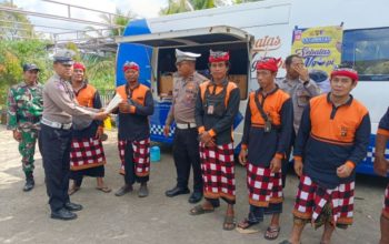Polantas Menyapa, Satlantas Polres Jembrana Gelar Program “SEBATAS NGOPI” Bersama Warga Desa Medewi