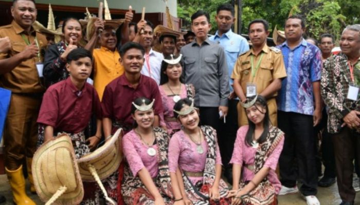 Dialog dengan Petani Budidaya Rumput Laut Rote Ndao, Wapres Tekankan Modernisasi dan Hilirisasi