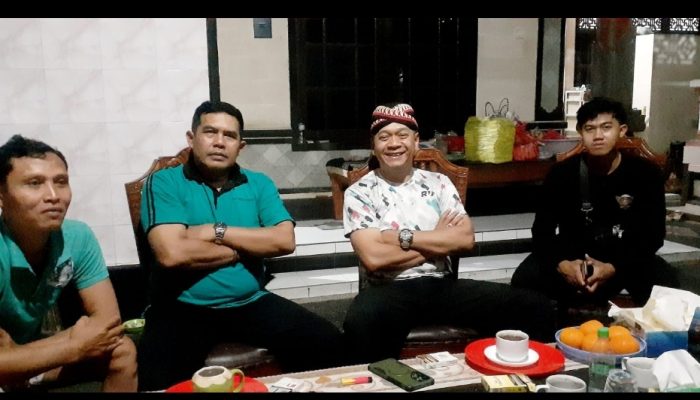 Dirbinmas Polda Bali: Coffee Evening Bersama Bhabinkamtibmas Sading Memperkuat Pengayoman Akar Rumput