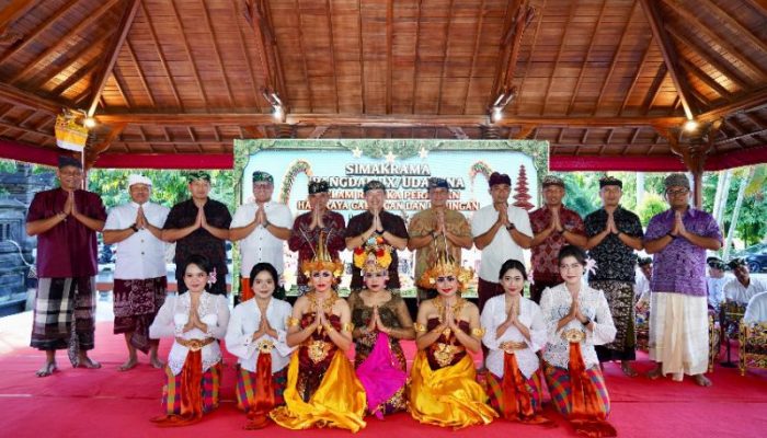 Melalui Simakrama Galungan dan Kuningan, Pangdam IX/Udayana Tegaskan Komitmen Menjaga Warisan Budaya