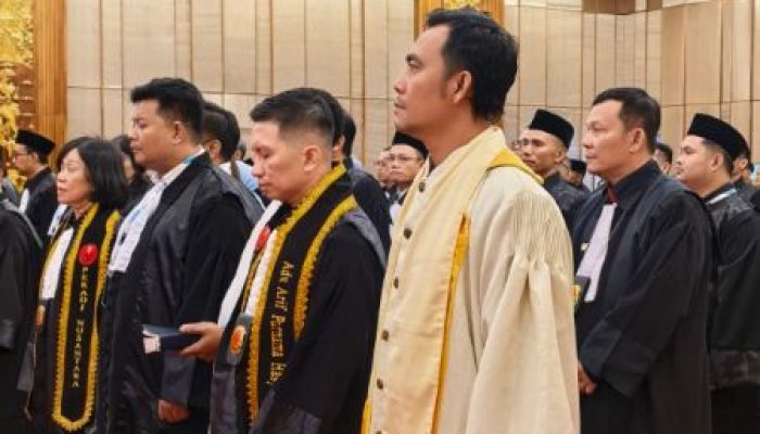 13 Advokat PERADI PASNI Disumpah, Ini Pesan Ketua Pengadilan Tinggi Denpasar