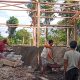 TMMD Ke 129 Kodim 1614/Dompu Terus Genjot Pengerjaan RTLH Demi Kesejahteraan Rakyat