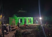 Semangat Tak Kenal Waktu, Satgas TMMD 129 Kerjakan Rehab Musala Baiturahman