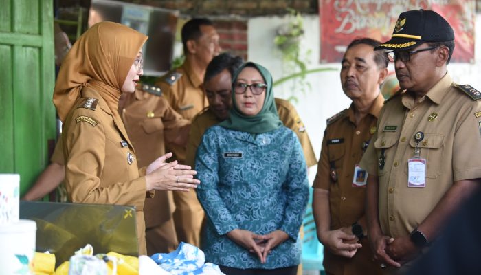 Dari Sampah Jadi Produk Bernilai, Mbak Wali Apresiasi Bank Sampah Berseri