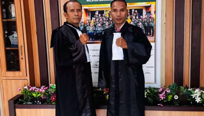 Tim Penasihat Hukum Terdakwa LJA Usai Sidang Pembacaan Permohonan Pemeriksaan Praperadilan PN Salatiga, Mempertanyakan 2 Alat Bukti
